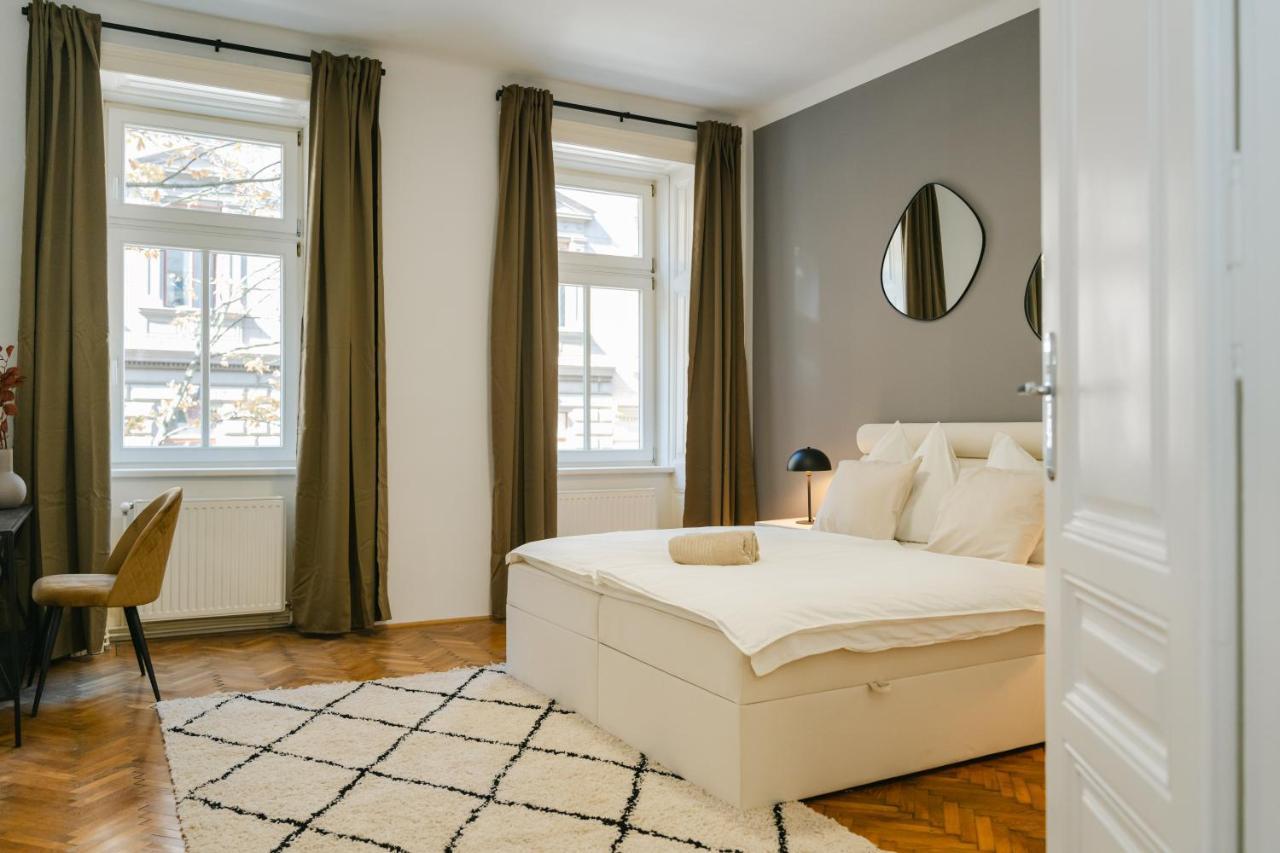 Cozy Apt Perfect For 4-6 Tv Metro Self-Checkin Wien Ngoại thất bức ảnh