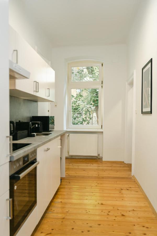 Cozy Apt Perfect For 4-6 Tv Metro Self-Checkin Wien Ngoại thất bức ảnh